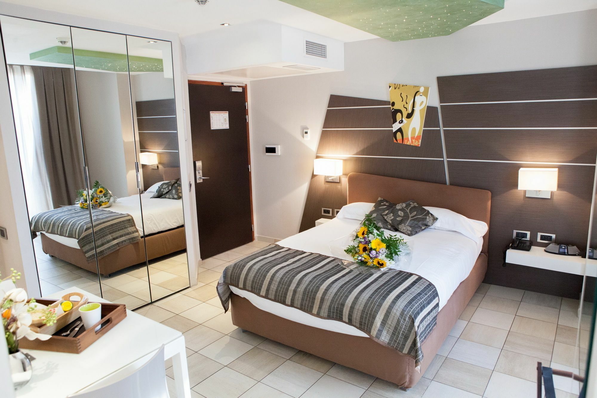 Hotel Villa D'Elsa Juan-les-Pins Luaran gambar